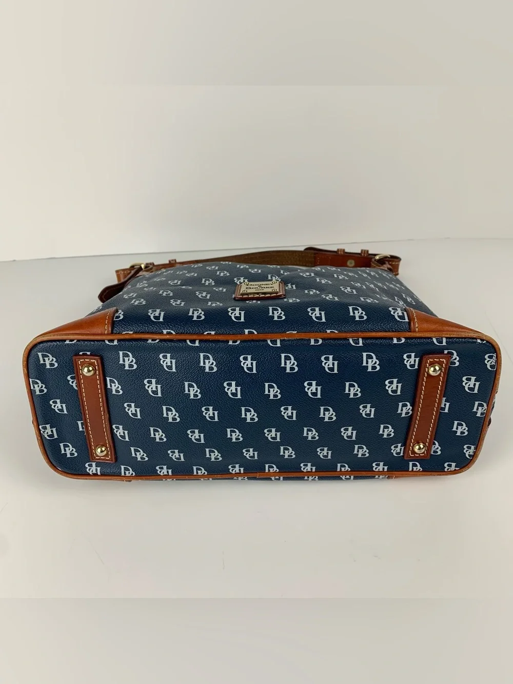 Dooney & Bourke Gretta Hobo Navy Blue Medium Shoulder Bag Purse